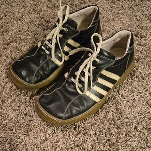 Vintage Steve Madden "Stevies" Size 9.5.